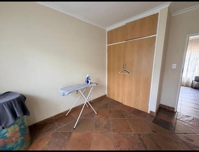 5 BEDROOM HOUSE FOR SALE IN ERASMIA